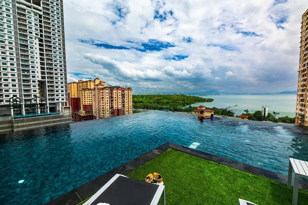 Urban Suites With Spectacular High Floor View #3Br #10 Jelutong Apartamento